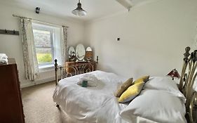 Attenborough Cottage - 2 Bedroom Cottage